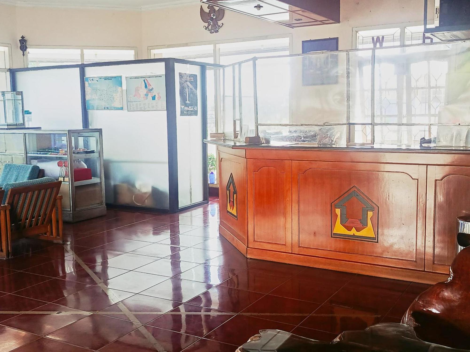 Hotel Wijaya Purwokerto Exterior foto